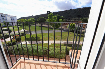 11-20939a0134ad724a8cb2a801094d15a4