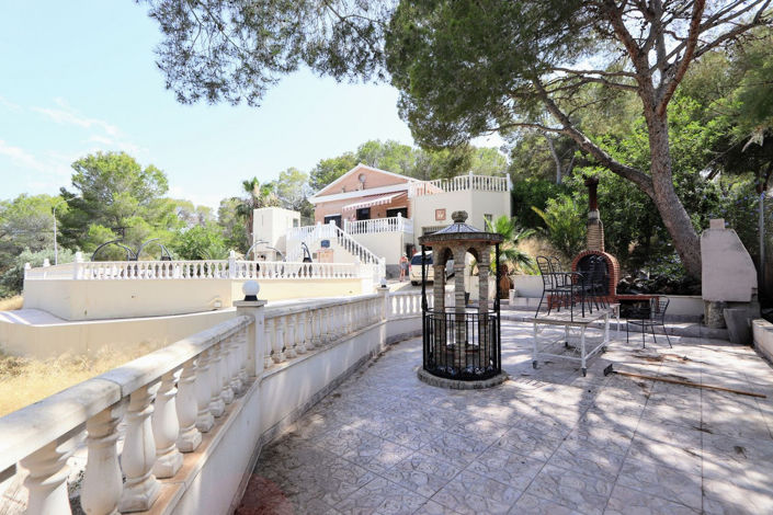 Image No.34-5 Bed House for sale