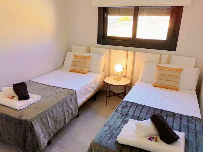 Image No.10-2 Bed Apartment for sale