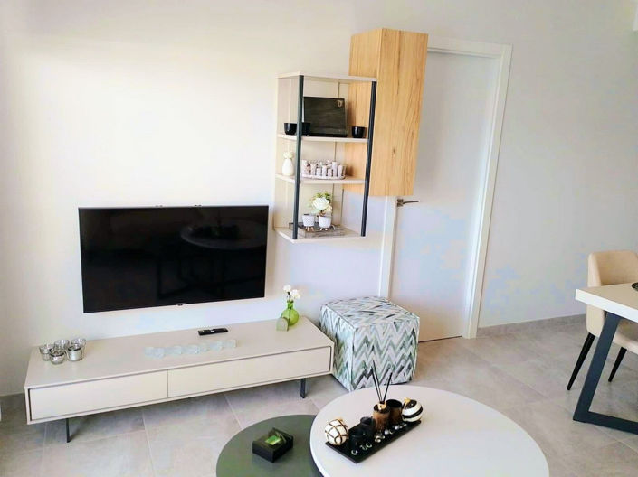Image No.5-2 Bed Apartment for sale