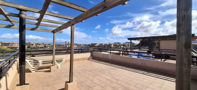 10-bb915d1cb19341576dcdc994b81ab9c5