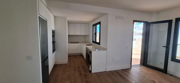 Image No.19-2 Bed Apartment for sale