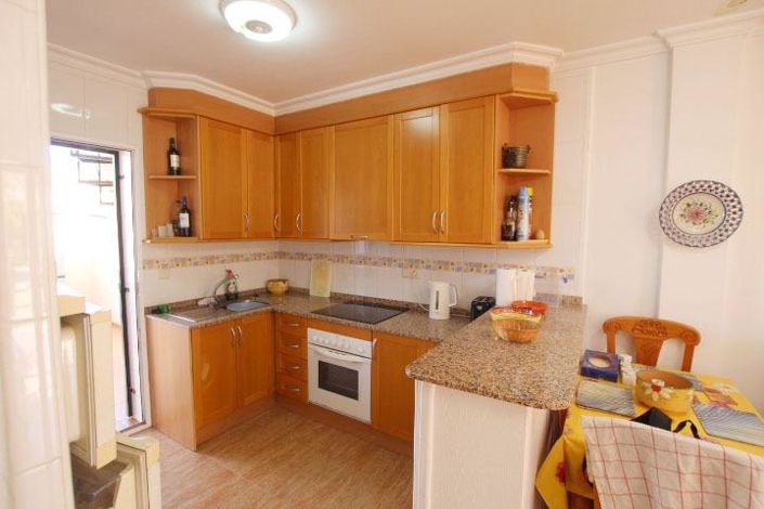 Image No.10-2 Bed Townhouse for sale