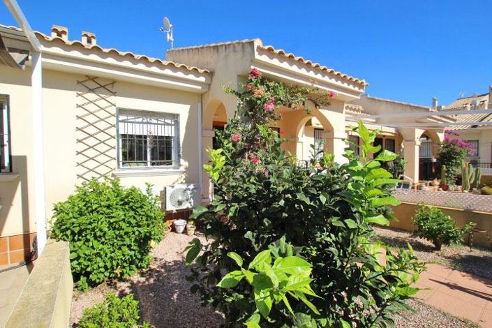 Image No.3-2 Bed Townhouse for sale