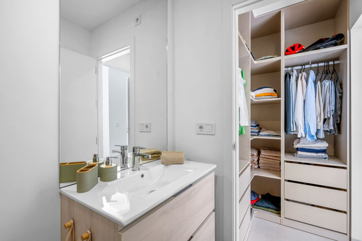 Image No.18-3 Bed Villa for sale