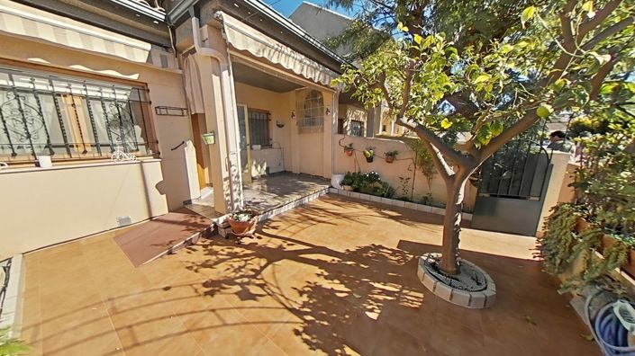 Image No.12-2 Bed Townhouse for sale