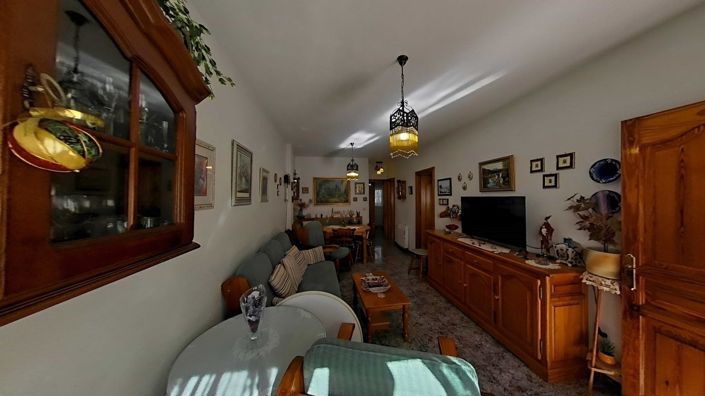 Image No.14-2 Bed Townhouse for sale