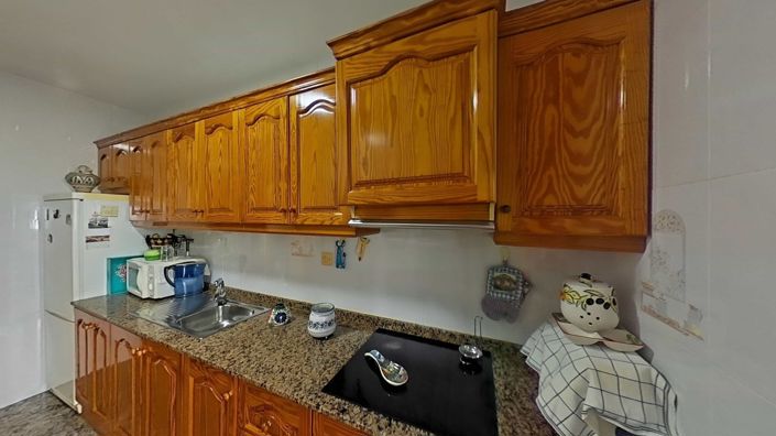 Image No.21-2 Bed Townhouse for sale