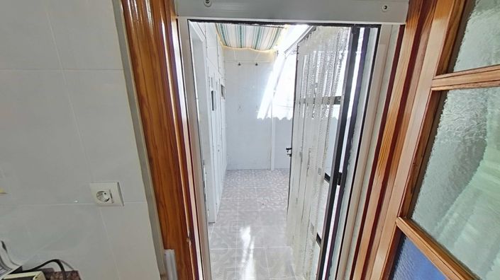 Image No.47-2 Bed Townhouse for sale