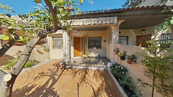 Image No.7-2 Bed Townhouse for sale