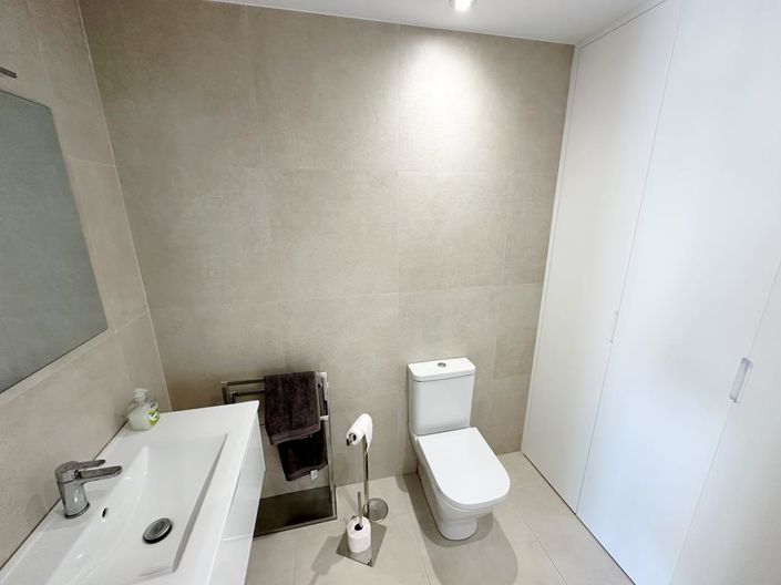 Image No.12-3 Bed Villa for sale