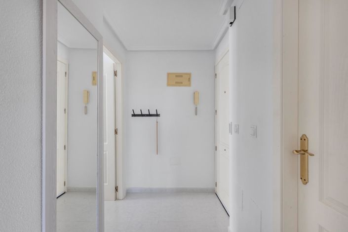 Image No.19-Appartement de 2 chambres à vendre à Torrevieja