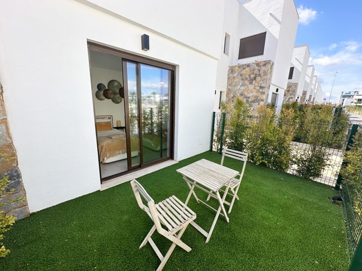 Image No.20-3 Bed Villa for sale