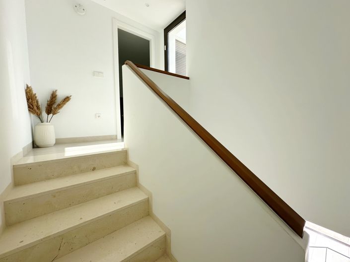 Image No.31-3 Bed Villa for sale