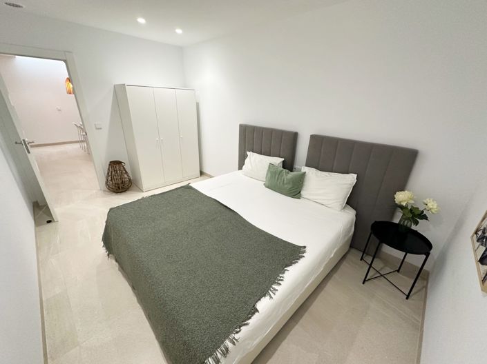 Image No.47-3 Bed Villa for sale