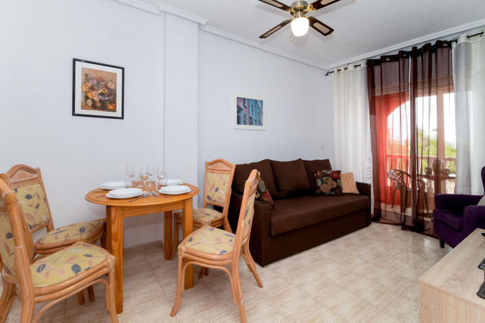 Image No.4-2 Bed Apartment for sale