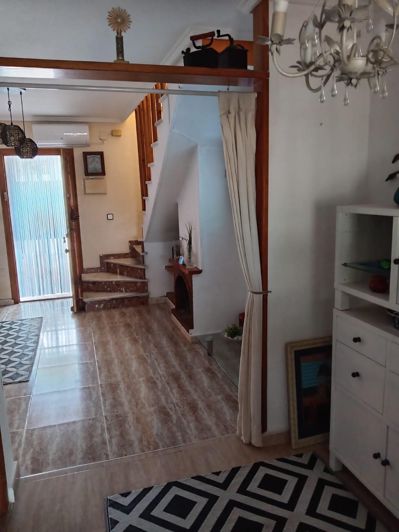 Image No.14-2 Bed Townhouse for sale