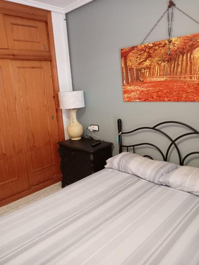 Image No.21-2 Bed Townhouse for sale