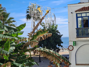 7-aa4cc561180b369757c0bb4af9886cd3