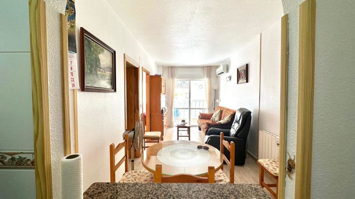 Image No.9-Appartement de 2 chambres à vendre à Torrevieja