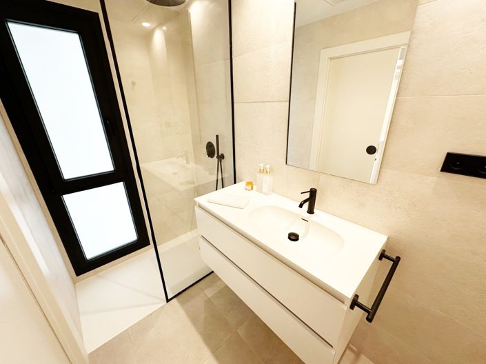 Image No.46-3 Bed Villa for sale