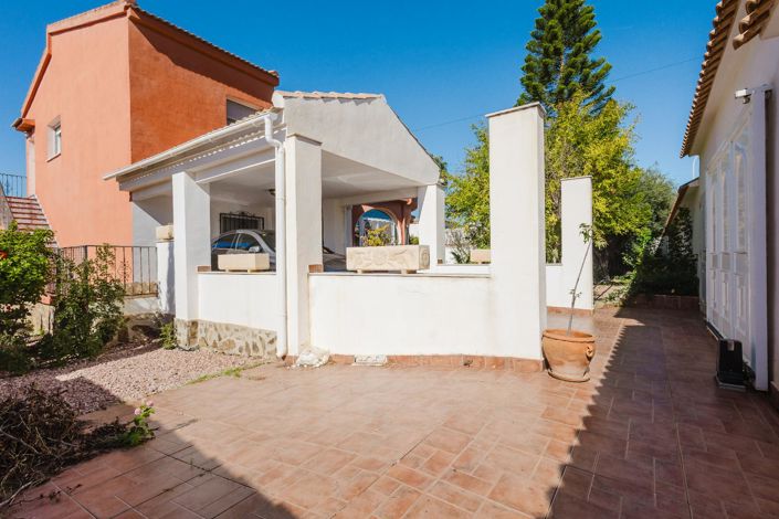 Image No.21-5 Bed Villa for sale