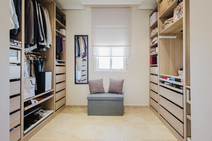 Image No.36-5 Bed Villa for sale