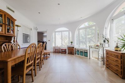 2207o1j8tg91le144c9nb10nv1m9fs7er