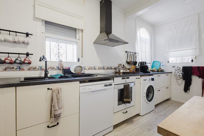 Image No.9-5 Bed Villa for sale