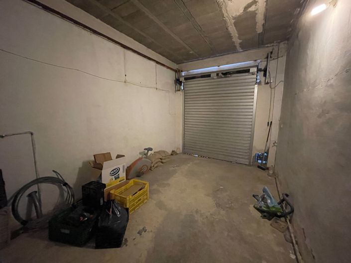 Image No.17-4 Bed Townhouse for sale