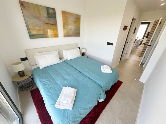 Image No.22-2 Bed Apartment for sale