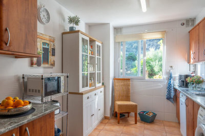 6-241328e1bcc9c0d8ce1222beb6c967a8