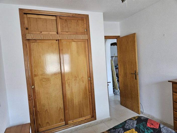 Image No.20-3 Bed House for sale