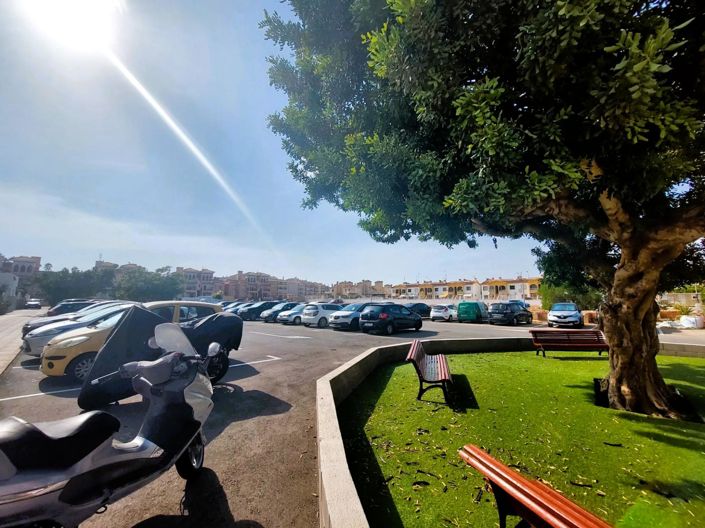 Image No.20-2 Bed Bungalow for sale