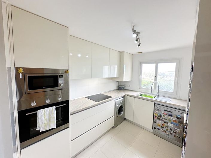 Image No.2-2 Bed Apartment for sale