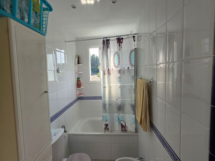 Image No.23-3 Bed Apartment for sale