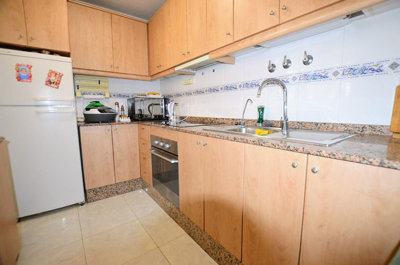 11-20939a0134ad724a8cb2a801094d15a4