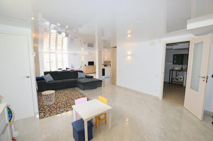 Image No.27-3 Bed House for sale