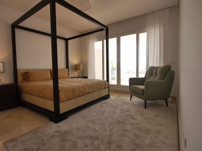 Image No.11-3 Bed Apartment for sale