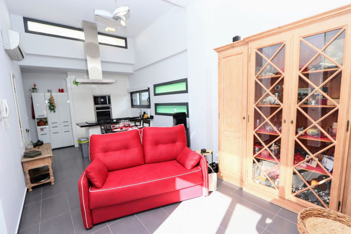 Image No.7-3 Bed House for sale