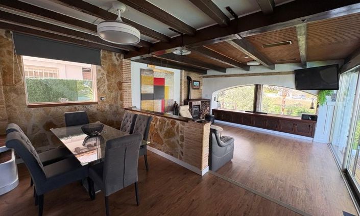 Image No.18-3 Bed Villa for sale