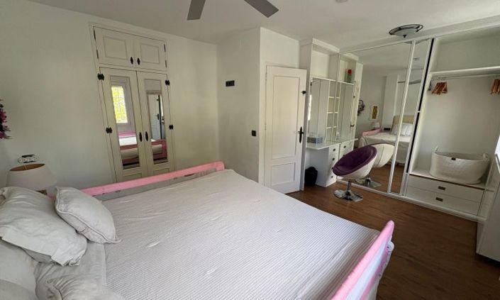 Image No.27-3 Bed Villa for sale