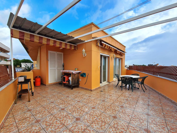 Image No.2-3 Bed Townhouse for sale