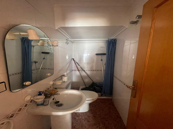 Image No.18-3 Bed House for sale