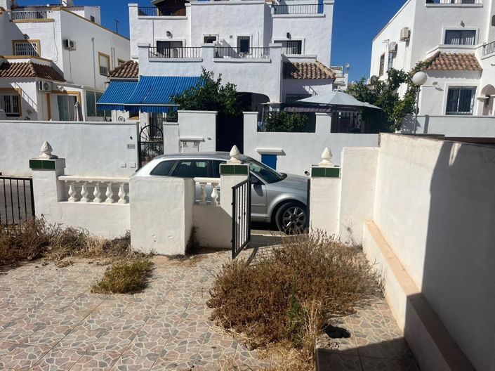 Image No.5-3 Bed House for sale