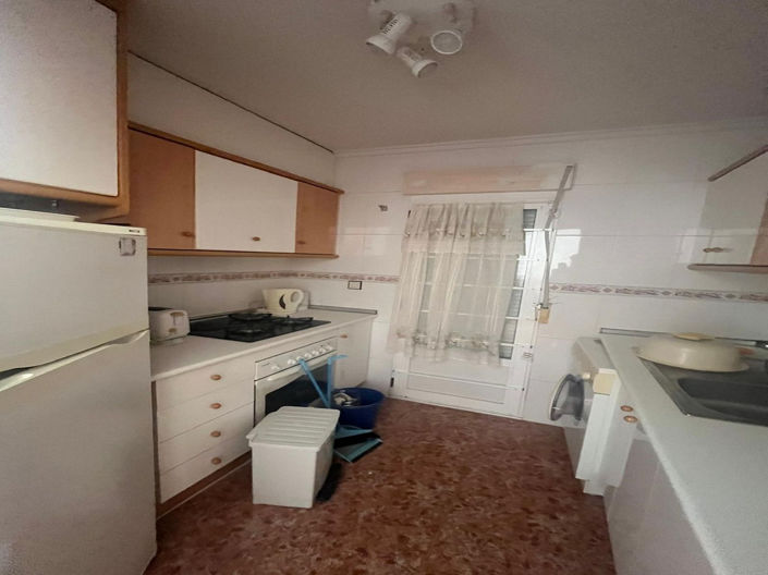 Image No.9-3 Bed House for sale