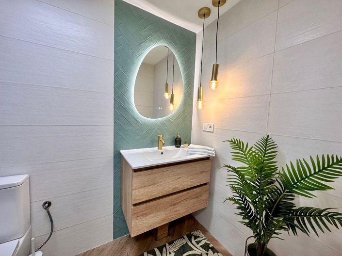 Image No.22-2 Bed Apartment for sale