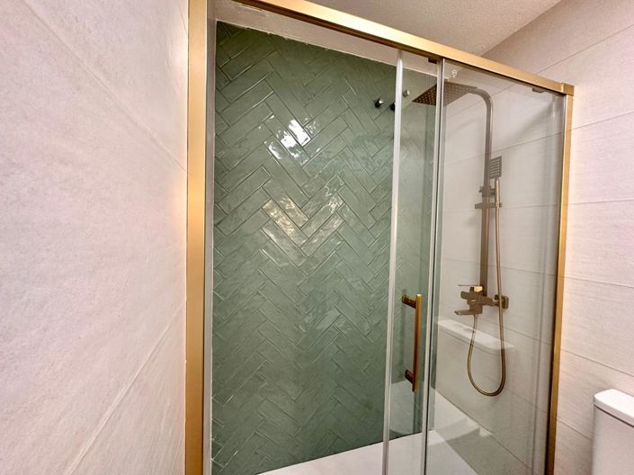 Image No.24-2 Bed Apartment for sale