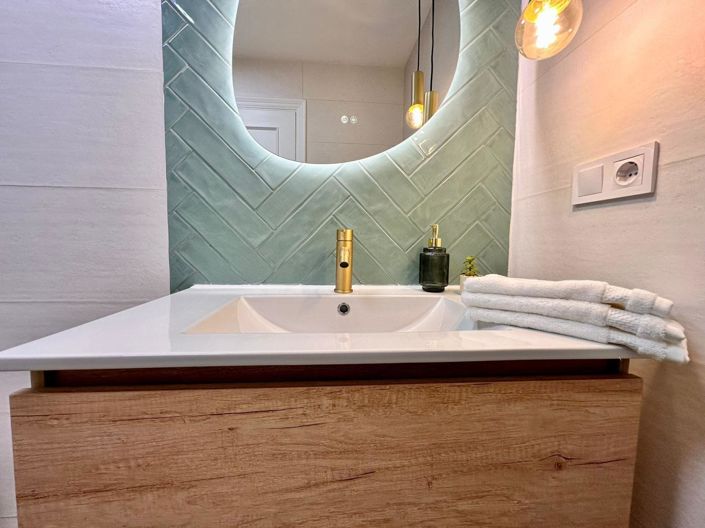 Image No.26-2 Bed Apartment for sale