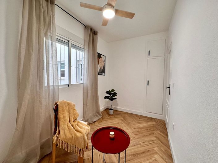 Image No.32-2 Bed Apartment for sale